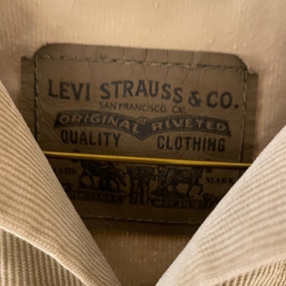 LEVIS Trucker Jacket size Small - Picture 2 of 4